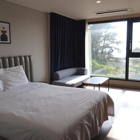 Hotel Seogwipean Seogwipo-stad Buitenkant foto