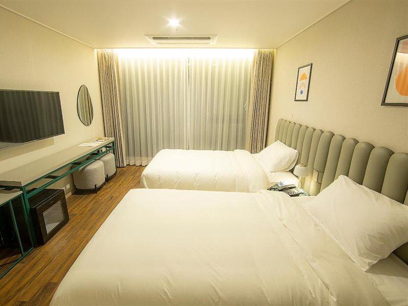 Hotel Seogwipean Seogwipo-stad Buitenkant foto