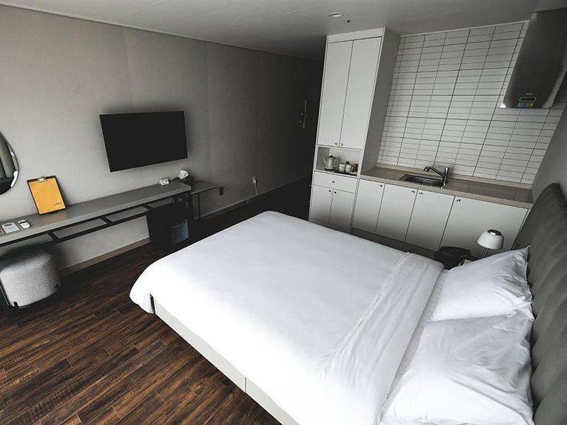 Hotel Seogwipean Seogwipo-stad Buitenkant foto