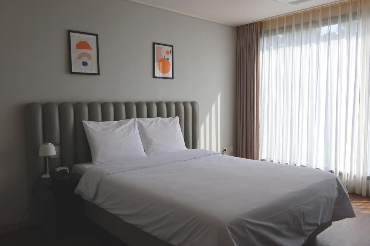 Hotel Seogwipean Seogwipo-stad Buitenkant foto