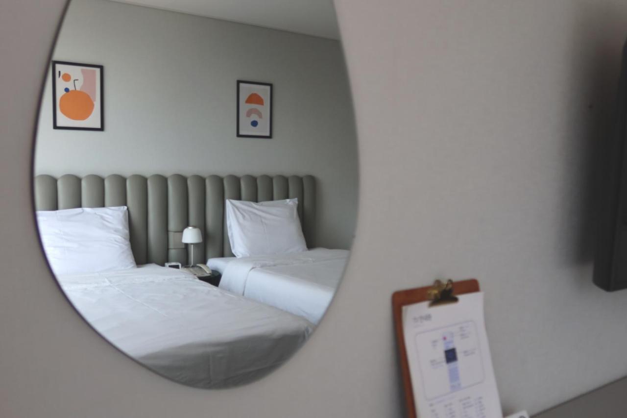 Hotel Seogwipean Seogwipo-stad Buitenkant foto