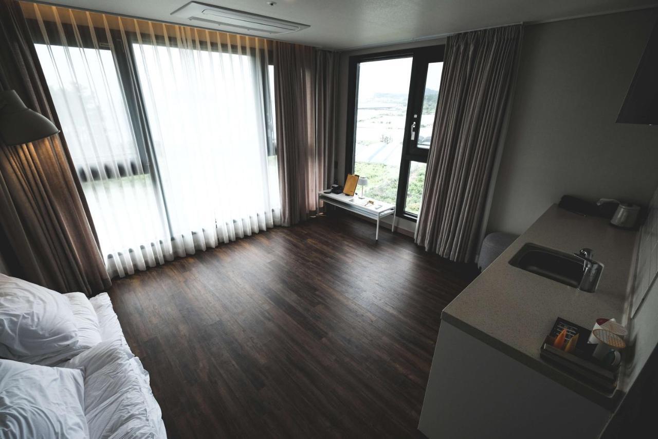 Hotel Seogwipean Seogwipo-stad Buitenkant foto